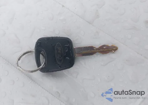 2004 Ford Escape Xlt из США, поврежденный, VIN 1FMYU93154DA19671